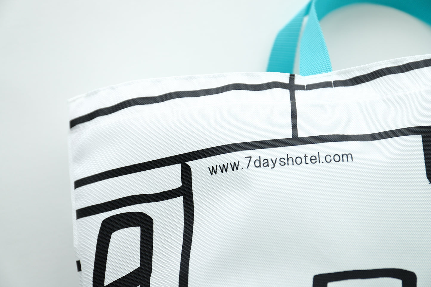 大人気‼  laatikko bag